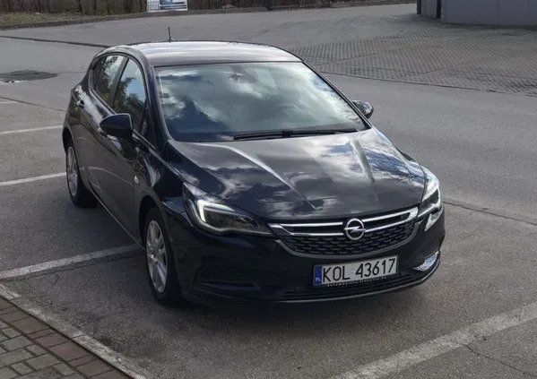 samochody osobowe Opel Astra cena 35300 przebieg: 202000, rok produkcji 2016 z Olkusz